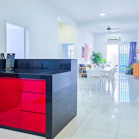 No.5 The Mint @ Puchong Center Near Ioi Mall Extérieur photo